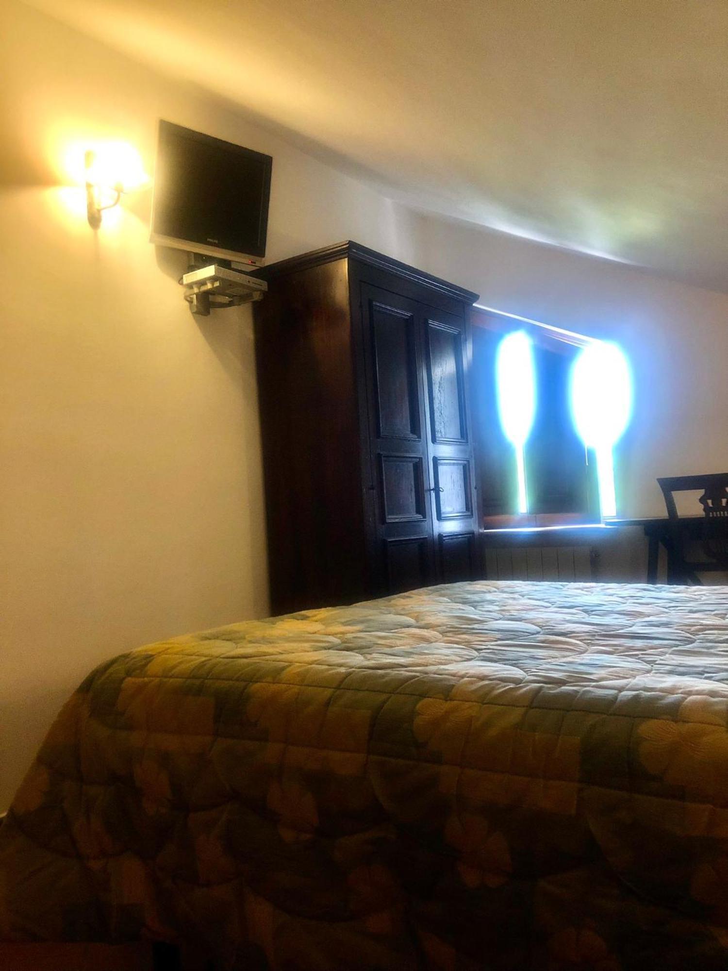 פסקאסרולי Hotel Bucaneve מראה חיצוני תמונה