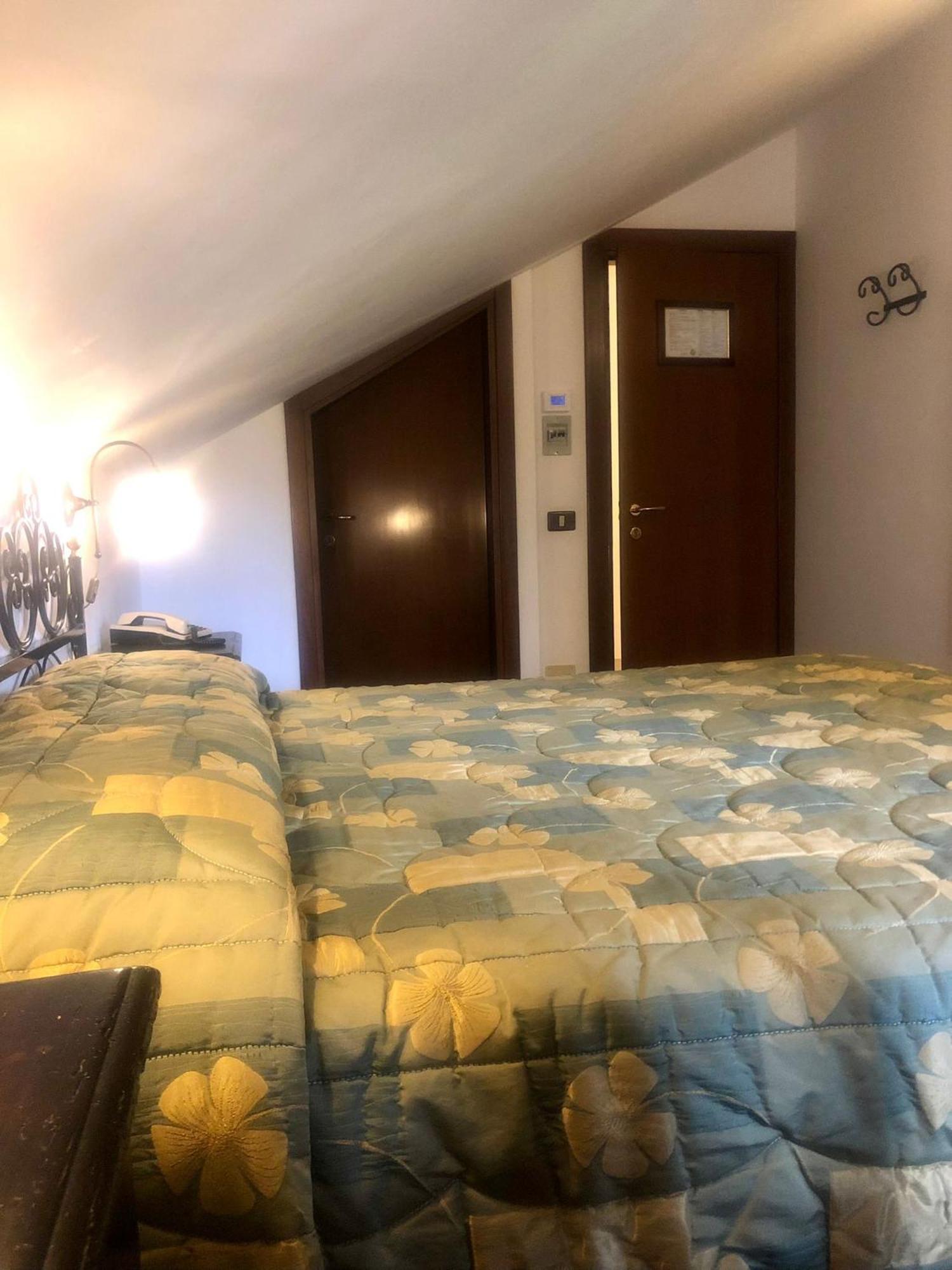 פסקאסרולי Hotel Bucaneve מראה חיצוני תמונה