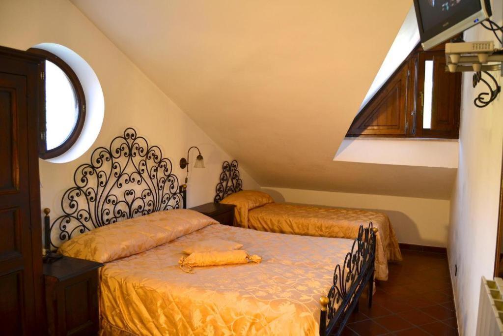 פסקאסרולי Hotel Bucaneve מראה חיצוני תמונה